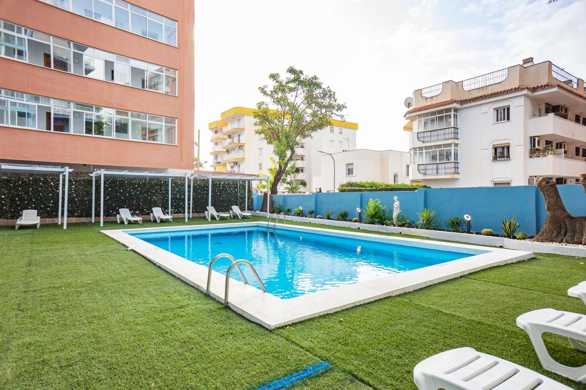 Apartamentos El Velero Torremolinos Exterior foto
